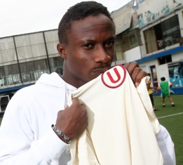 Official:  TUNDE ENAHORO Joins NOLBERTO SOLANO At Universitario de Deportes 